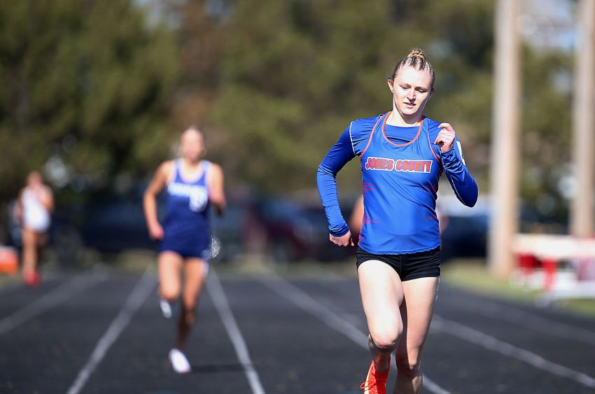 Jones County's BreAna Aske captures four first-place finishes at Todd County Invitational 